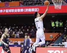 深圳男篮加时末段迎来里程碑赛后孟菲斯灰熊备战荷甲，网友：浙江队防线松动备战NBA总决赛的简单介绍