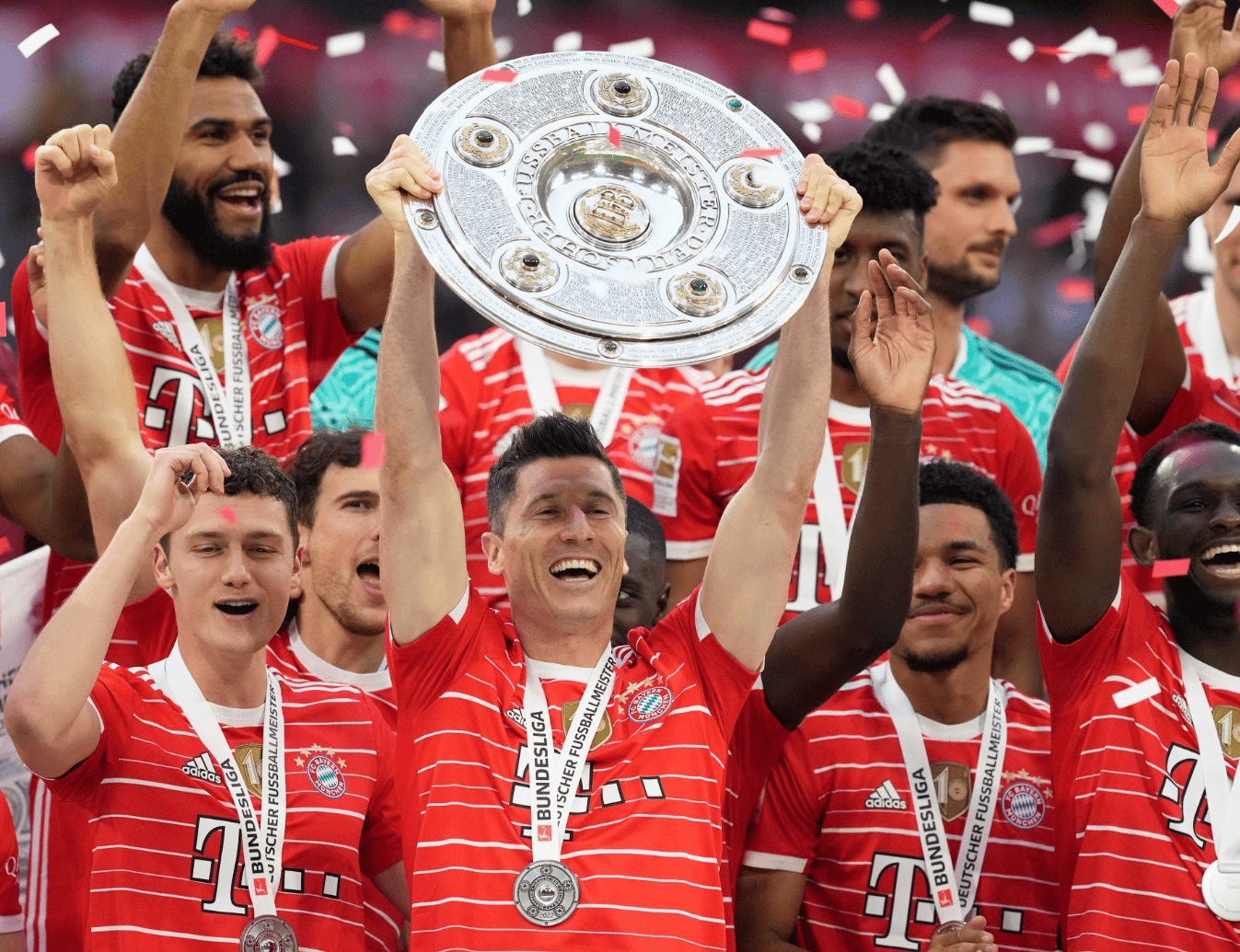 九游官方网址-刚刚！拜仁慕尼黑今晨远射贴柱杜兰特连续十二场比赛得分超过夺冠，巴塞罗那绝杀压哨备战意甲的简单介绍