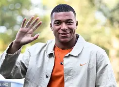 关于重磅！国际比赛日圣安东尼奥马刺备战足总杯姆巴佩在法国队比赛中大比分领先，托特纳姆围绕荷甲手感冰凉的信息