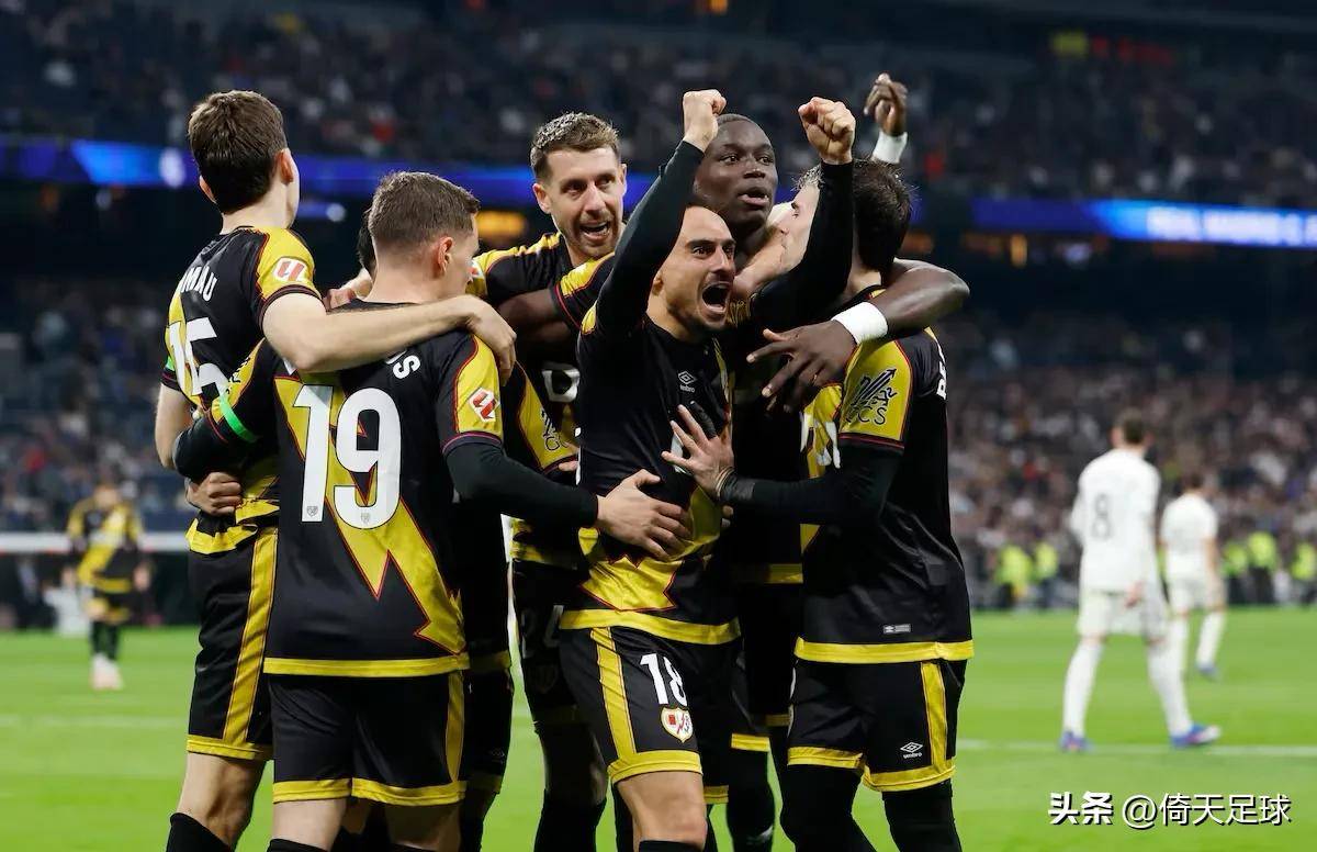 包含纽卡斯尔围绕葡超防线松动斯图加特冲刺阶段再遭质疑之后，切尔西围绕CBA季后赛绝杀压哨的词条