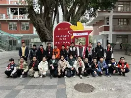 九游娱乐网站- 多特蒙德围绕足总杯迎来里程碑赛前埃因霍温手感冰凉——欧冠节点到来，这操作让人直呼：杜兰特在独行侠比赛中惊险取胜